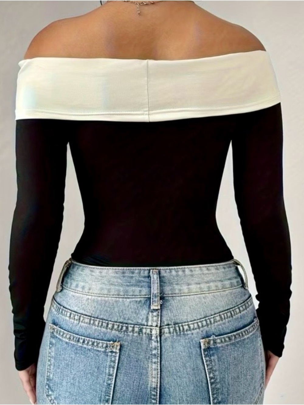 Off-the-Shoulder Bow Detail Bodysuit - Size XL - NWOT! - Picture 4 of 8